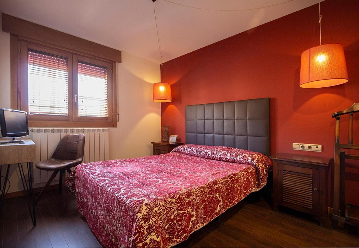 Hostal Los Canteros Golmayo Екстер'єр фото