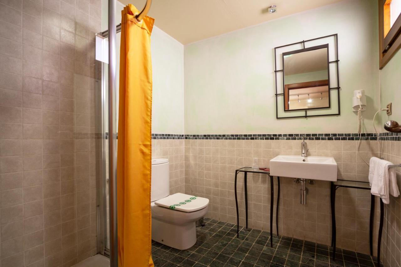 Hostal Los Canteros Golmayo Екстер'єр фото
